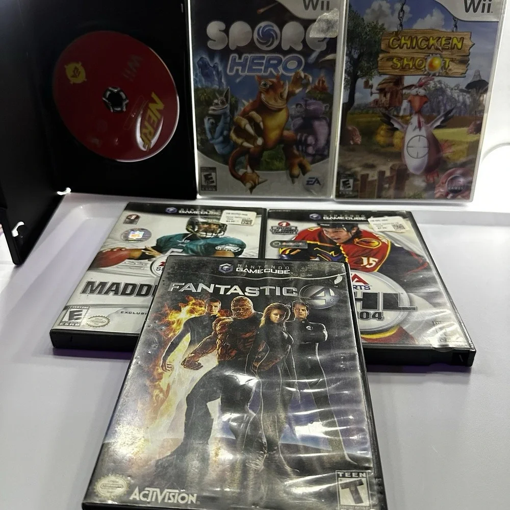 Video Game Lot Wii Gamecube Fantastic Four Spore Hero Chickenshoot NHL Madden